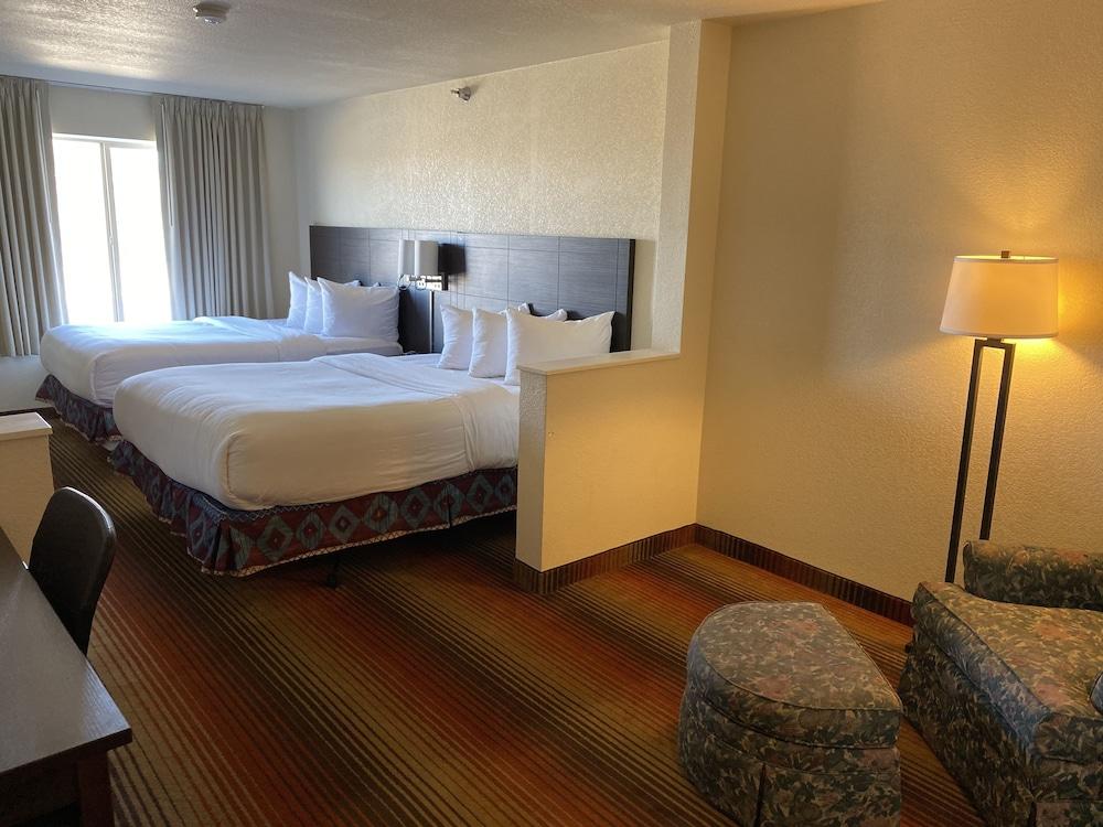 La Junta Lajunta Inn מראה חיצוני תמונה